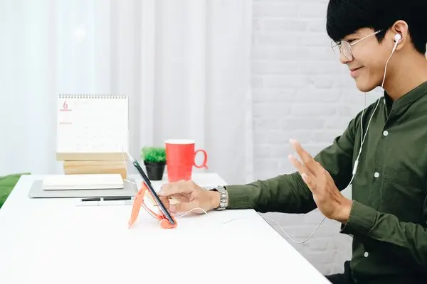 Man talking on a tablet